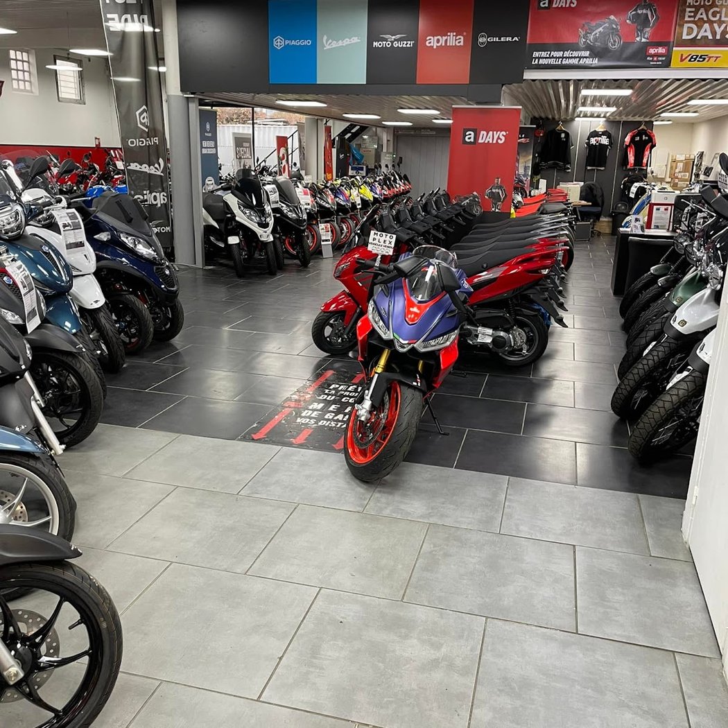 Showroom Motoplex Cergy 95 3
