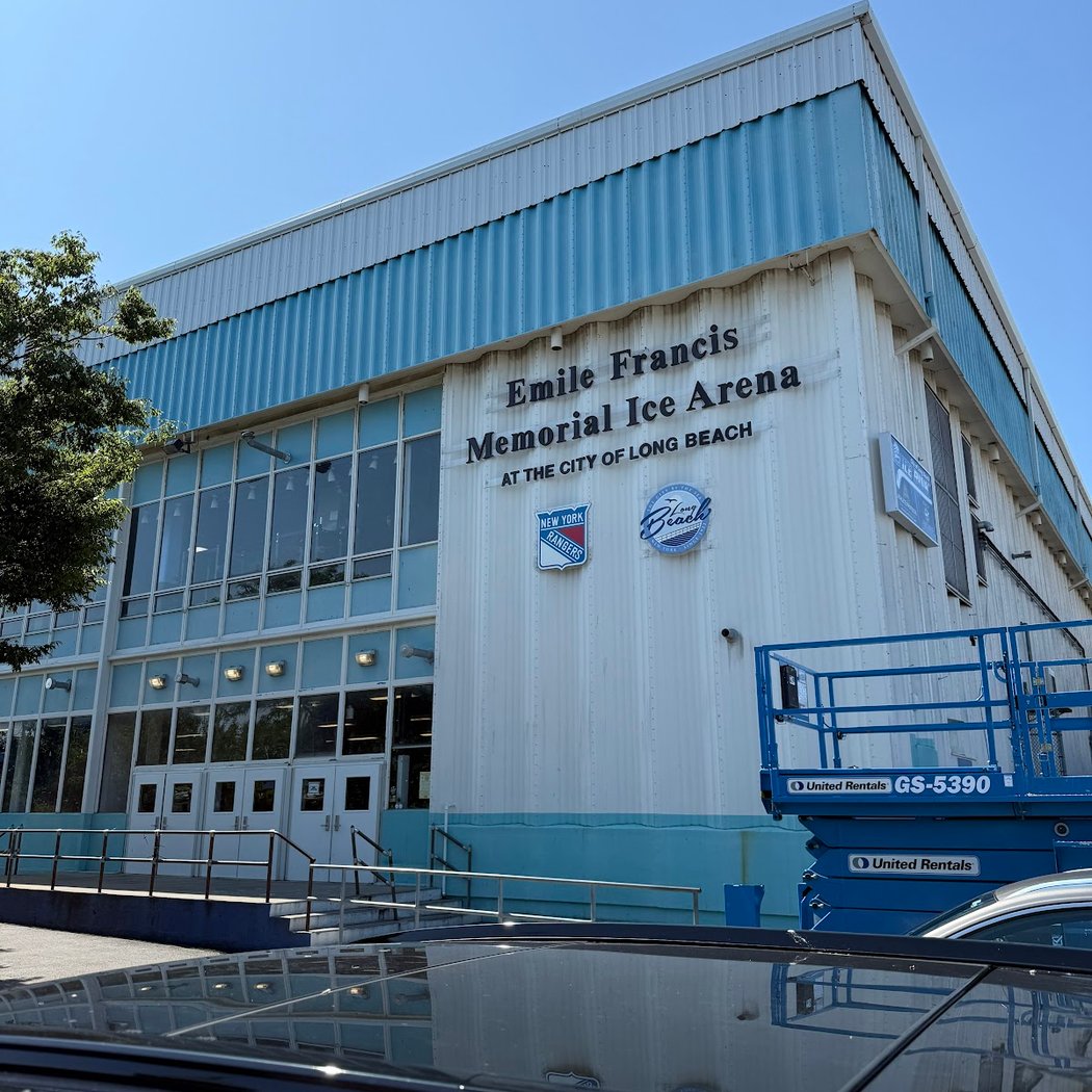 Long Beach Municipal Ice Arena 3