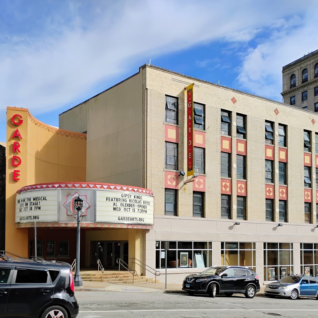 Garde Arts Center 3