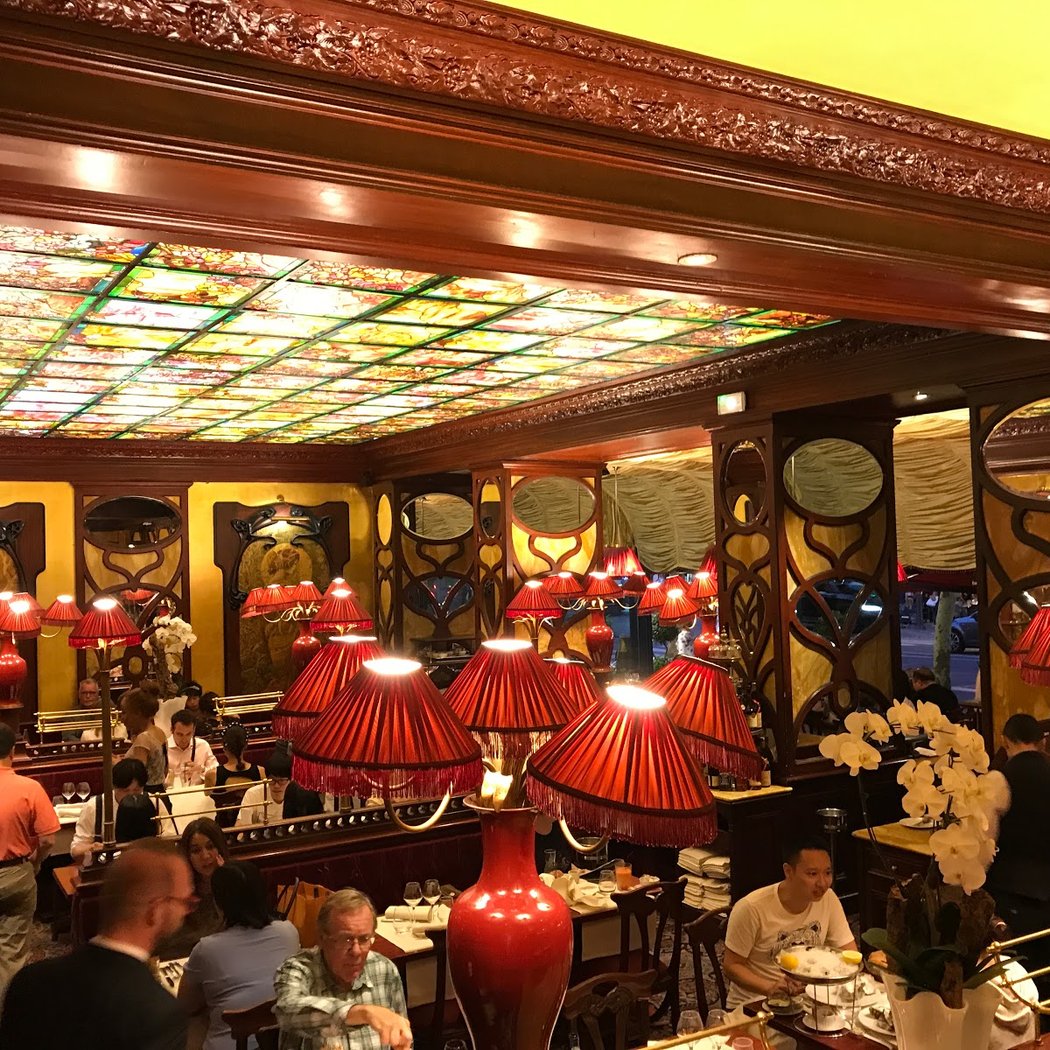 Grand Café Capucines 2