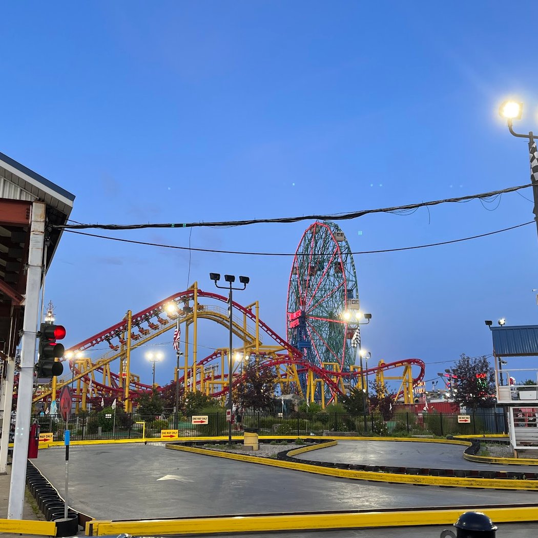 Brooklyn Go Karts & Miniature Golf 4