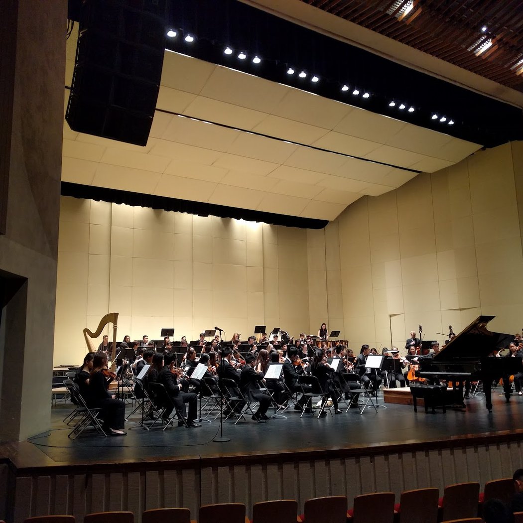 Flint Center for the Performing Arts 3