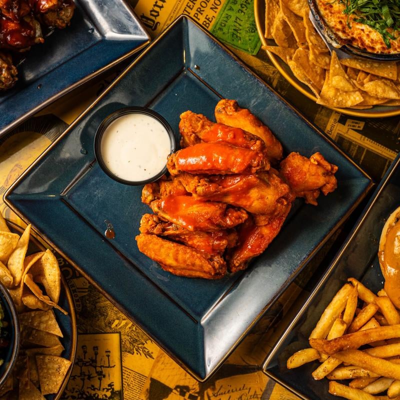 Fun Wing Flavor Thurz-Day Special Wing Flavor n Can Beer Specials
