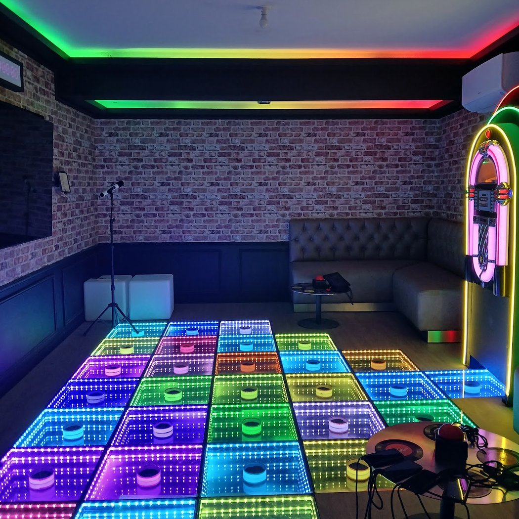 L'Academ'X : l'escape game coquin 1