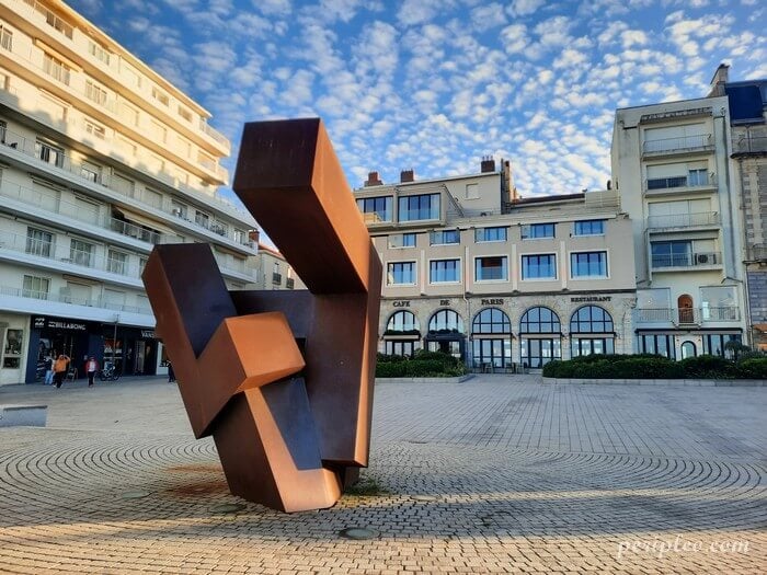 Pl. Bellevue 3