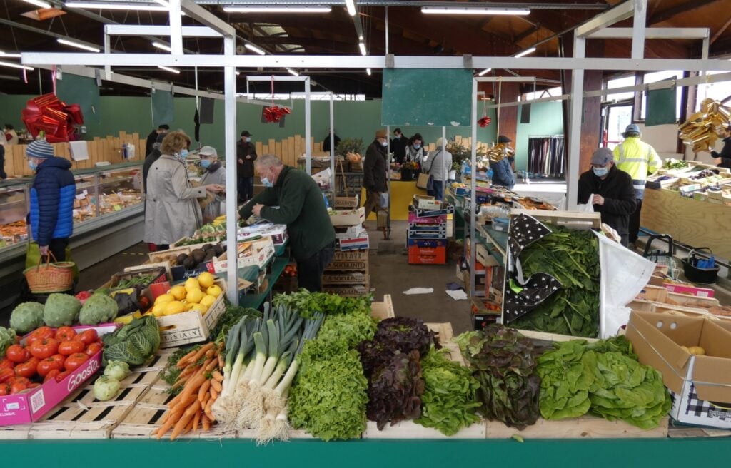 Marché De La Briche 3