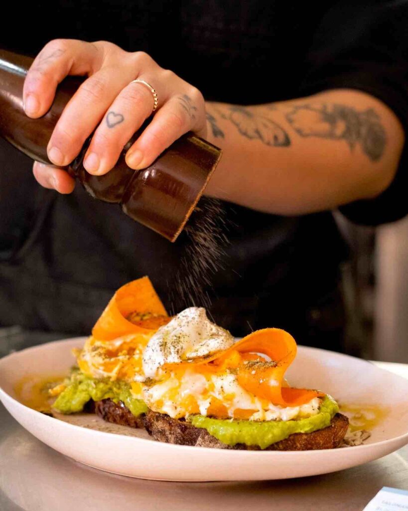 Gen-Z BRUNCH & RESTAURANT 1