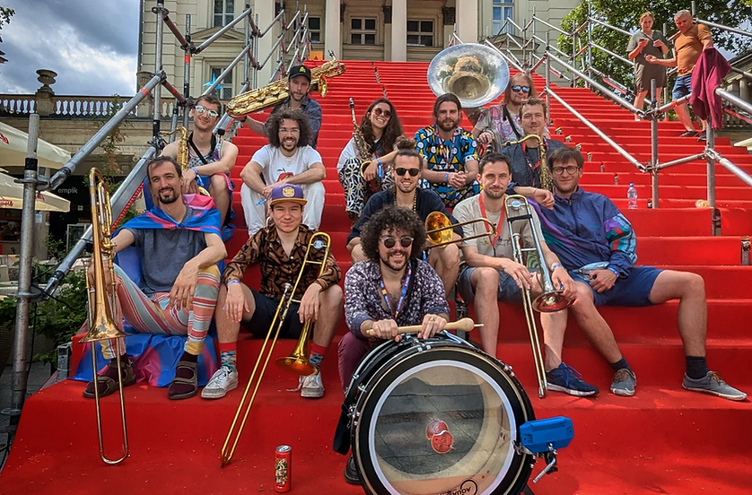 LA CONFIZERIE, BIRDY NASTY (fanfares) 1