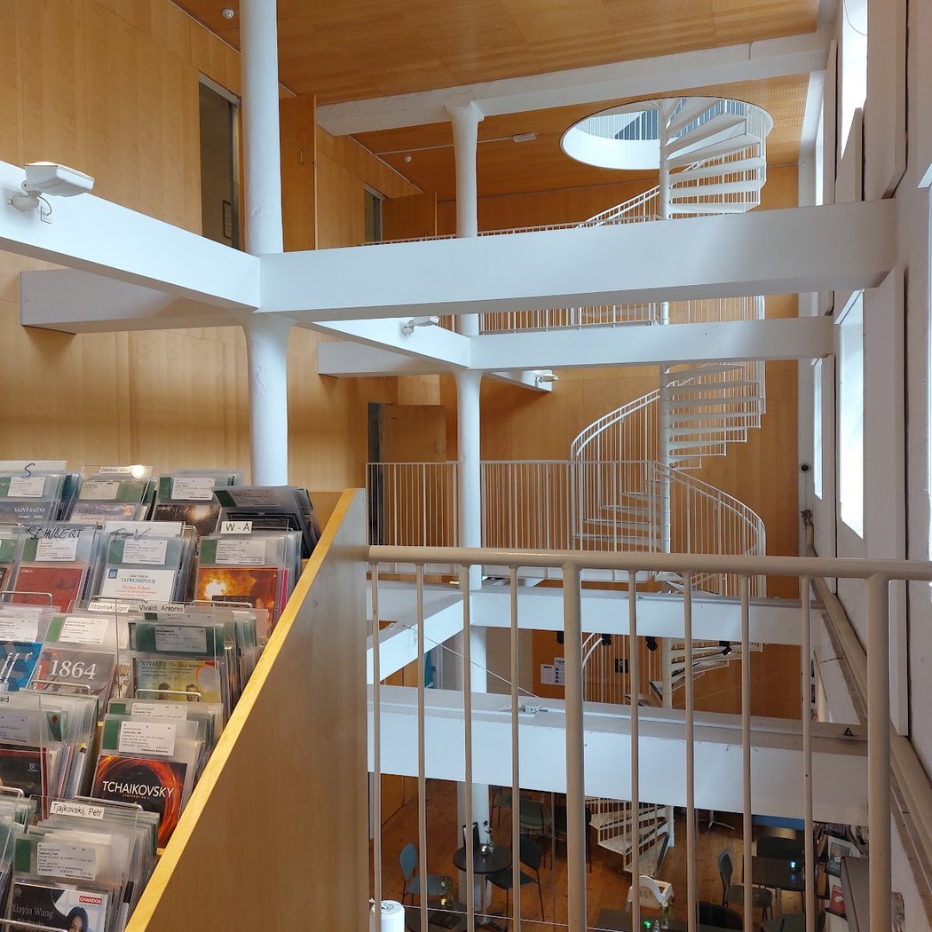 Sundby Bibliotek 3