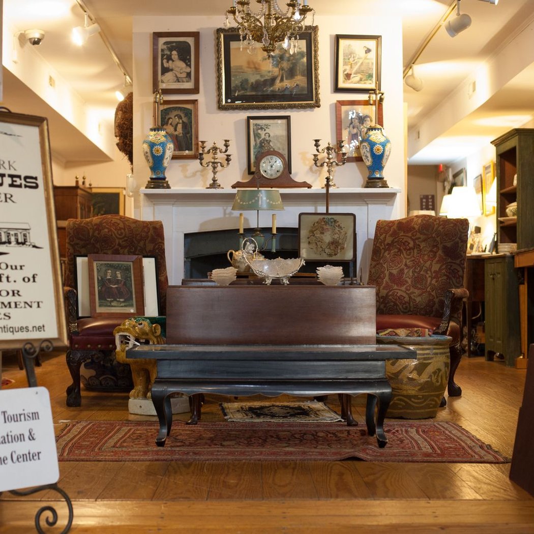 Hyde Park Antiques Center 2