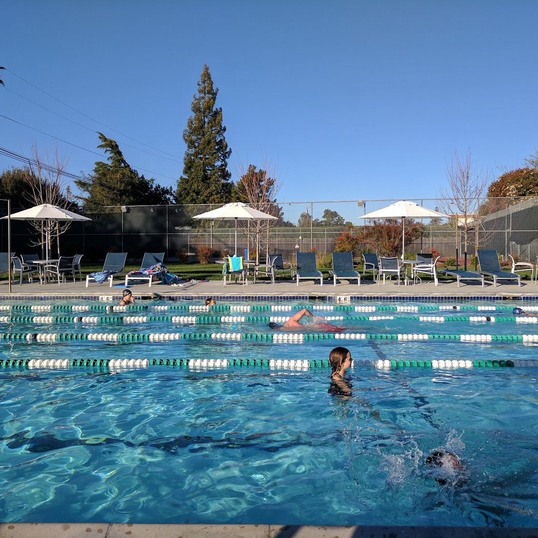 Eichler Swim & Tennis Club 1