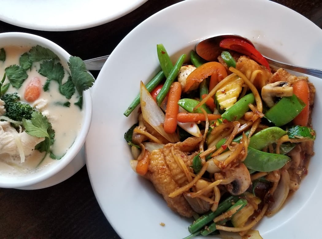 Lemongrass Bistro 3