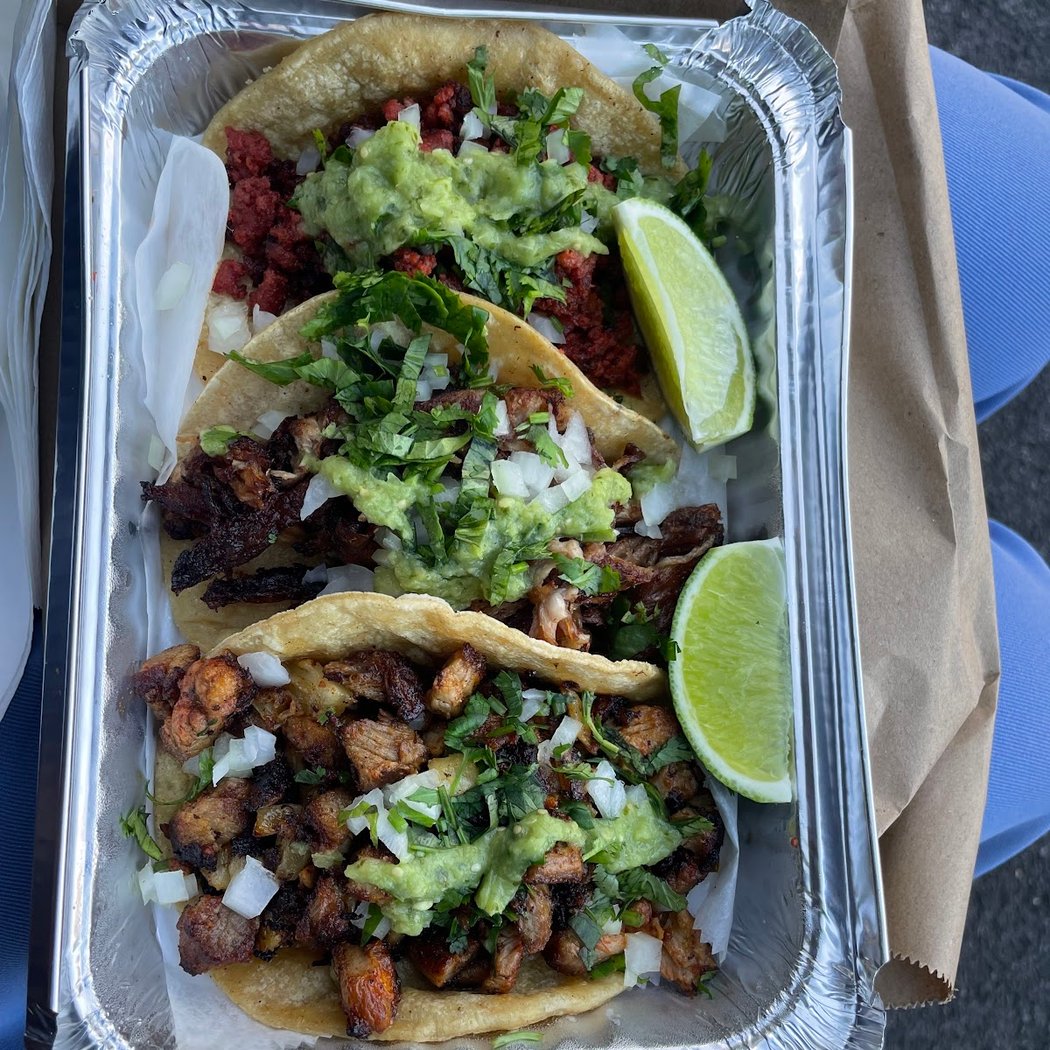 Flores Mexican Food Truck 1