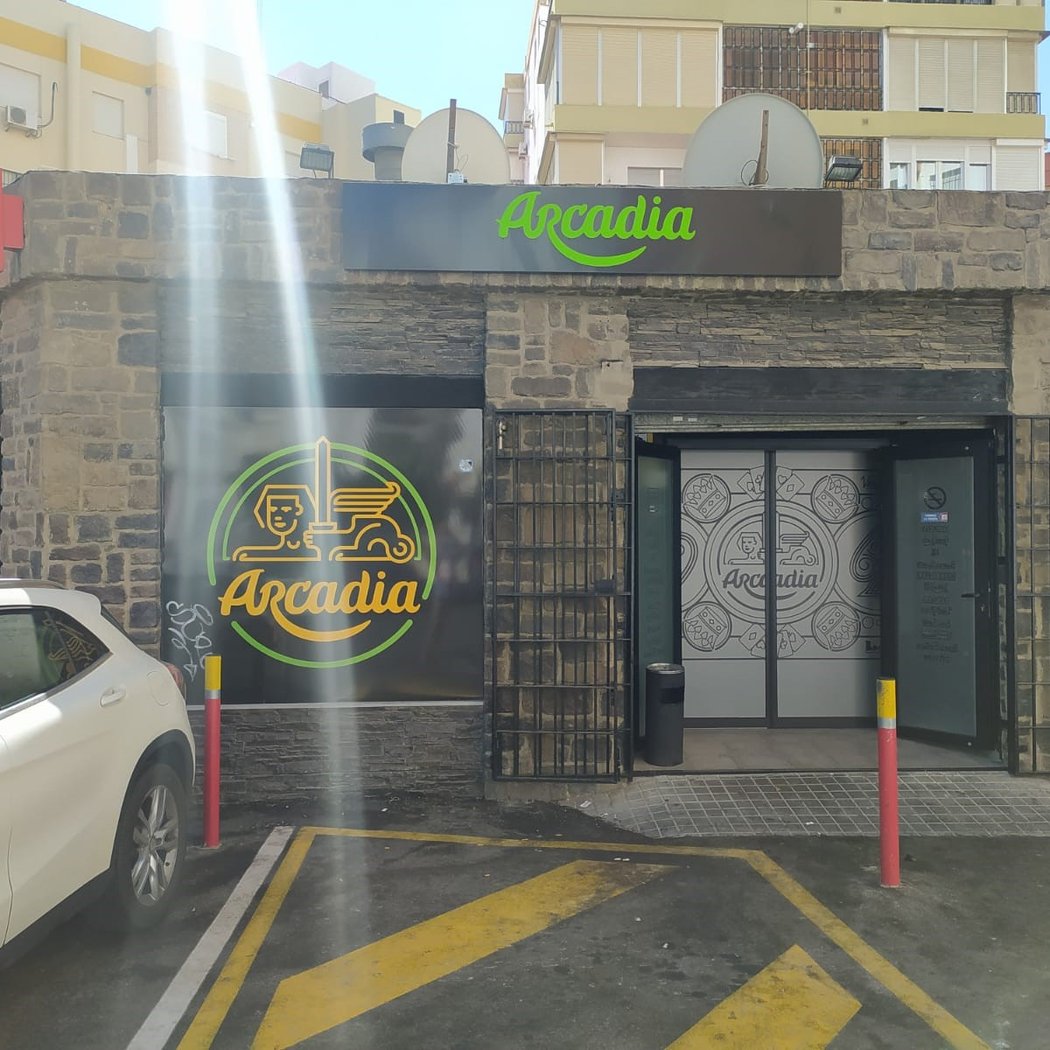 ARCADIA MACARENA 2