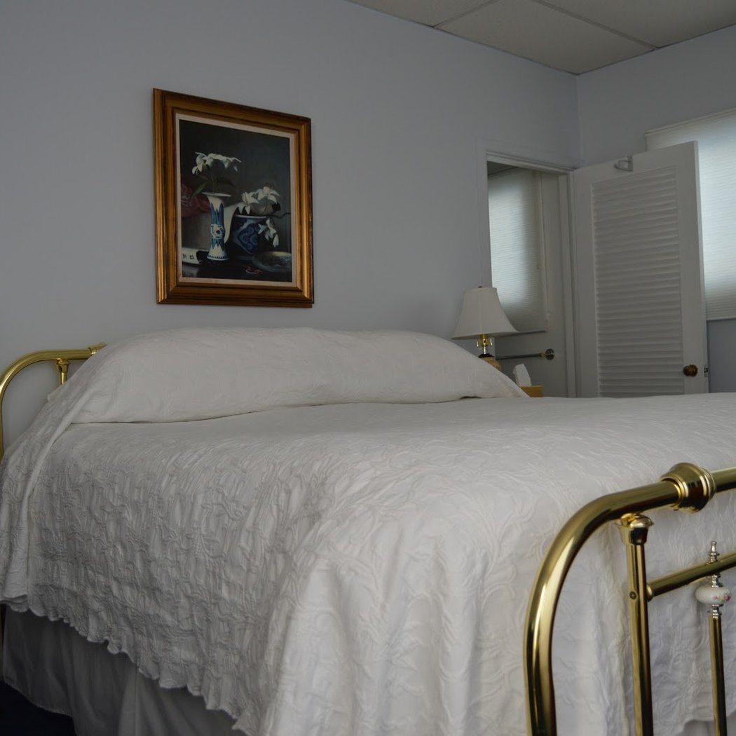 Inn the Woods Bed & Breakfast 2