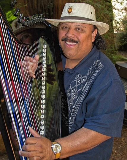 Live Performance with Carlos Reyes