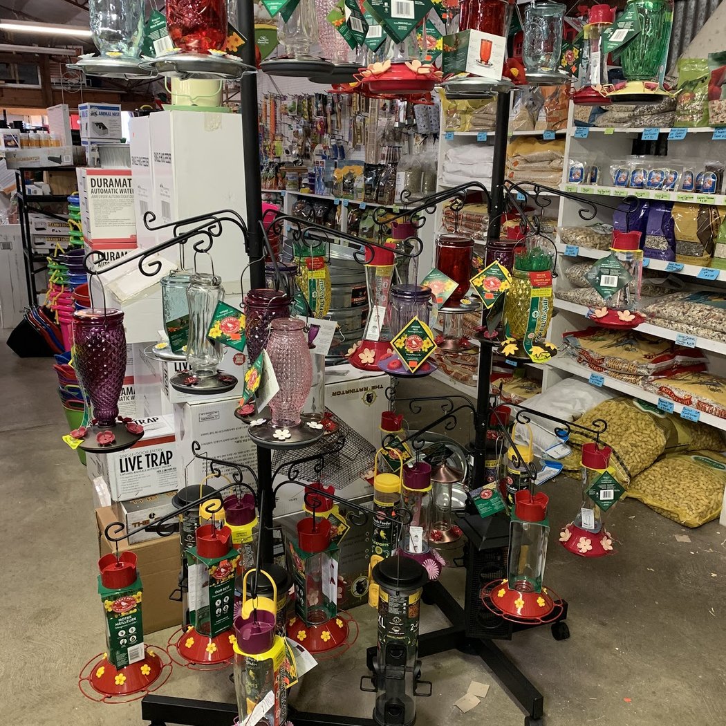 Larsen's Feed & Pet Supply Center 2