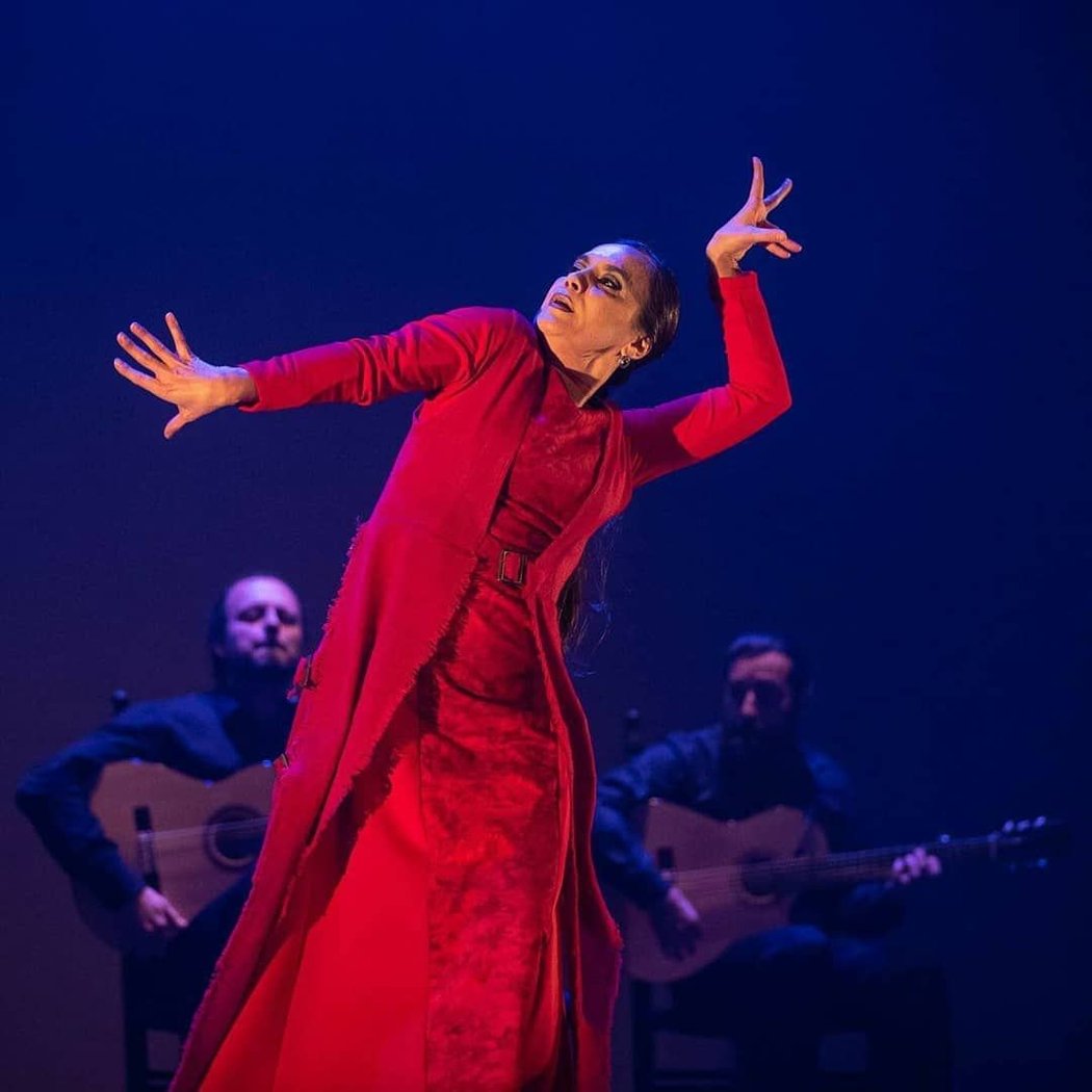 Carmen Linares con Marina Heredia, María Terremoto, Rafaela Carrasco... Perlas a millares 1