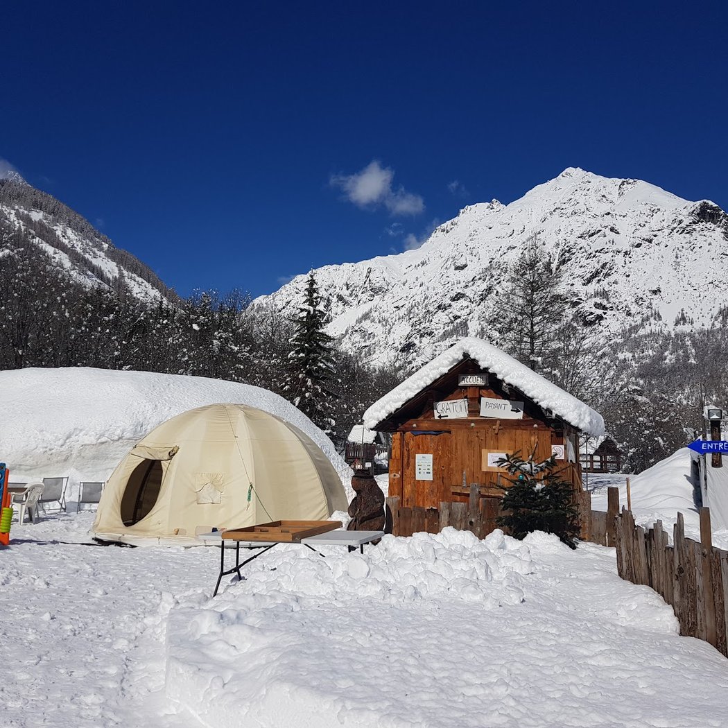 Village Igloo Pelvoo 2