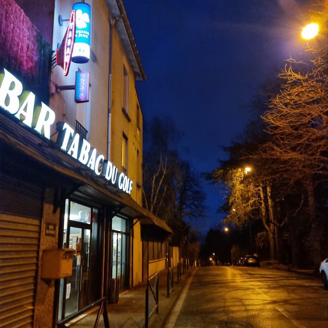 Bar-Brasserie-Tabac du Golf 3