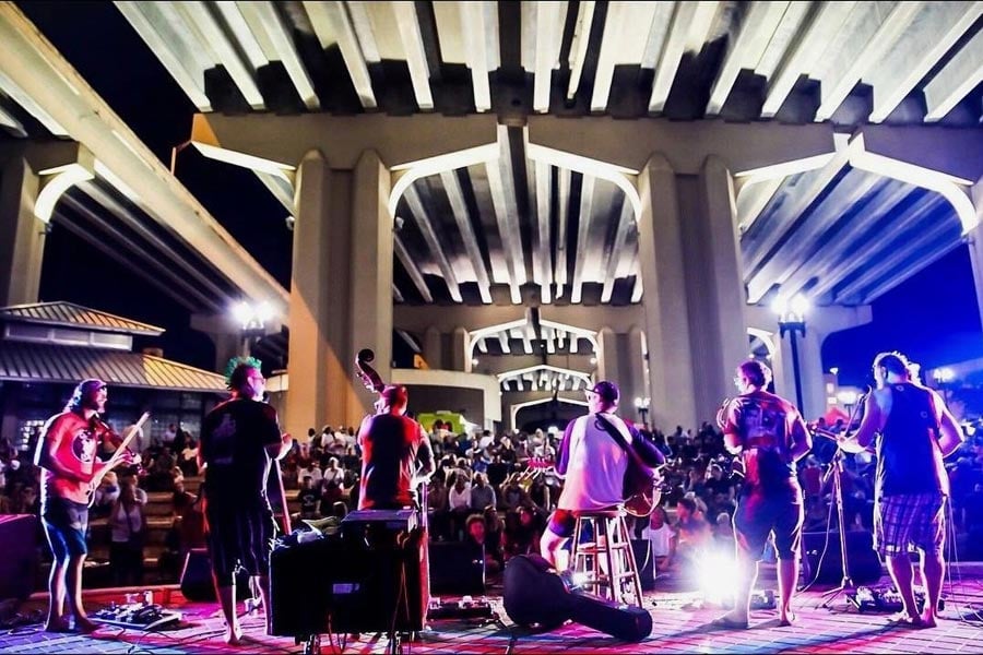 Riverside Arts Market: Live Music & Local Makers 2