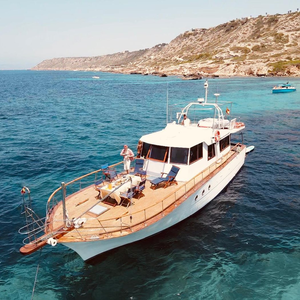 Eclipse at Sea with Terrae 3