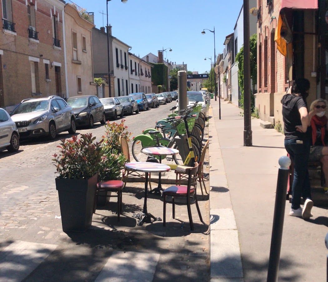 Café Parisien 2