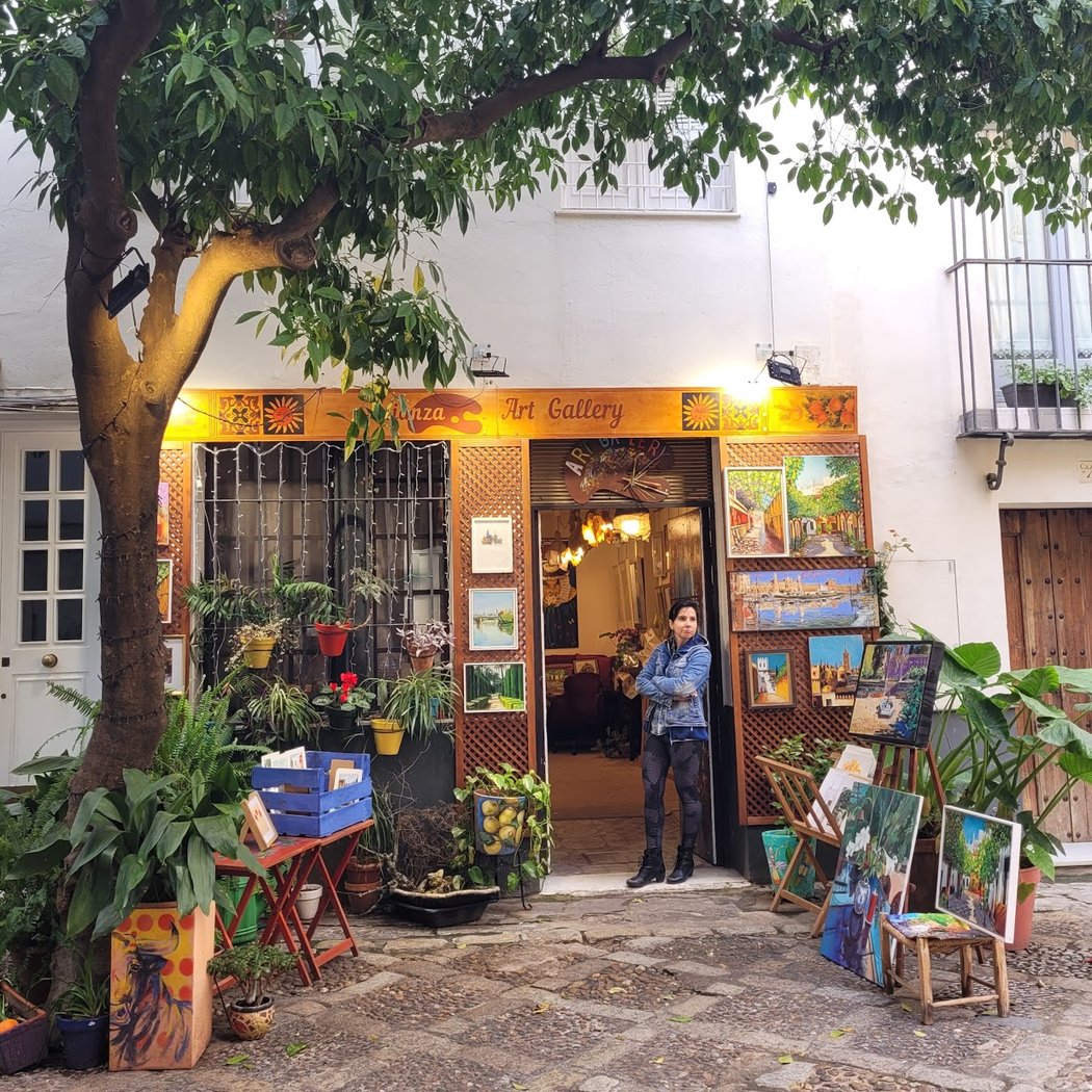 Alianza Art Gallery 2
