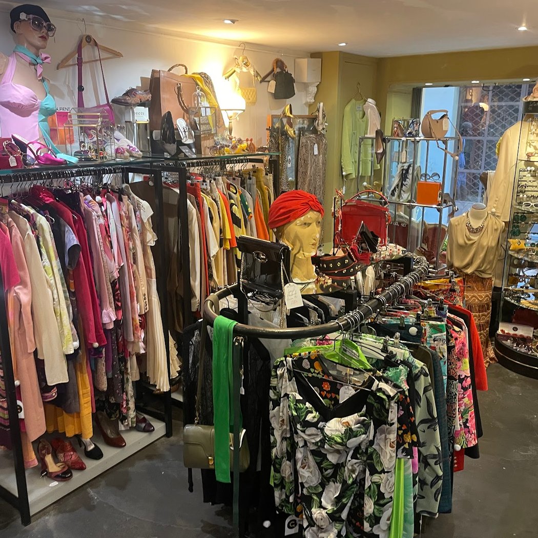 Caprice Vintage Shop 3