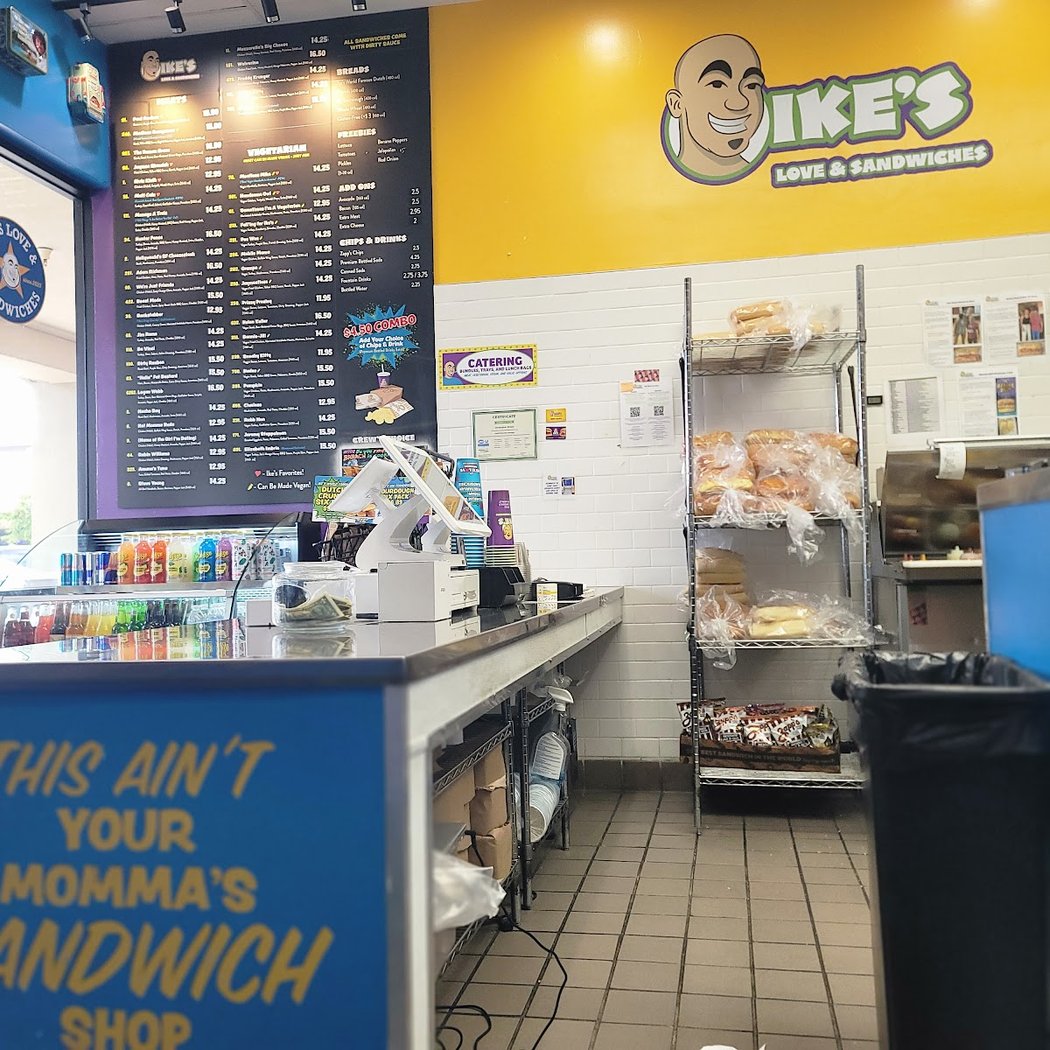 Ike's Love & Sandwiches 3