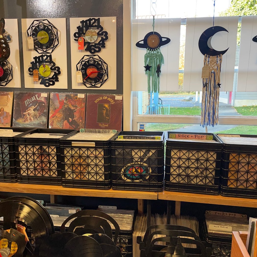 Woodstock Music Shop 1