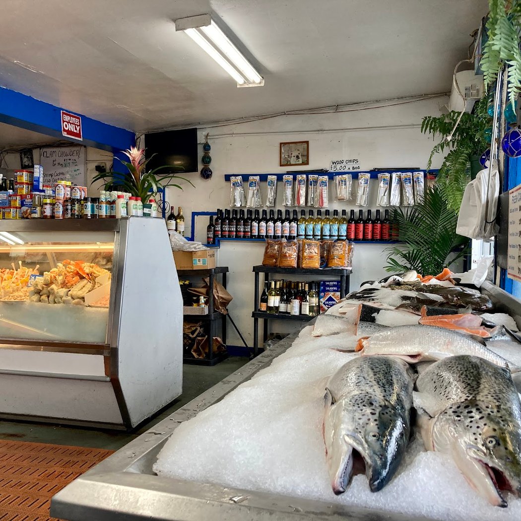 Half Moon Bay Fish Market 3