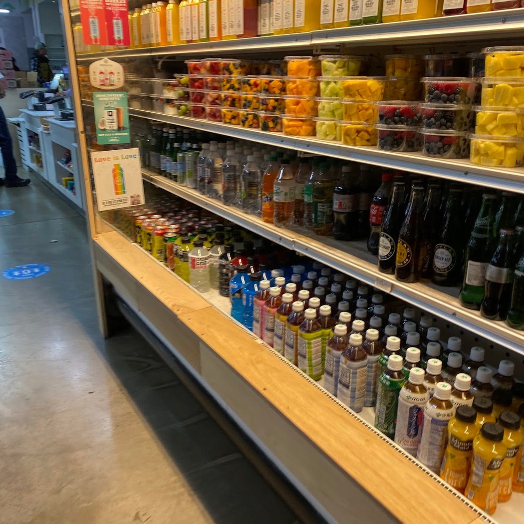 Manhattan Fruit Market 1
