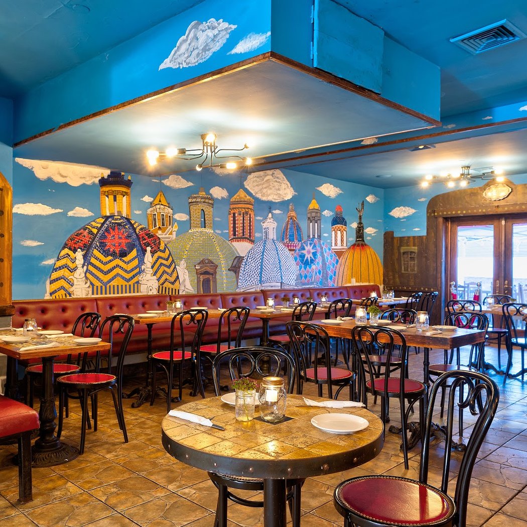 El Paso Mexican Restaurant Mezcal & Tequila Bar 3