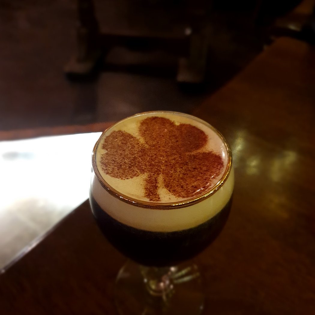 Corcoran's Irish Pub Lilas 1