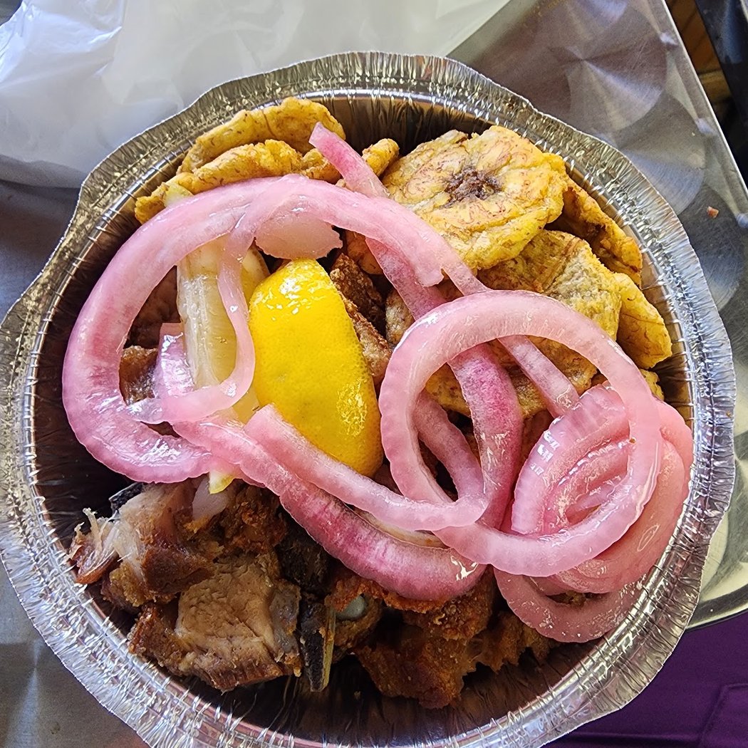 Elsa La Reina Del Chicharron 1