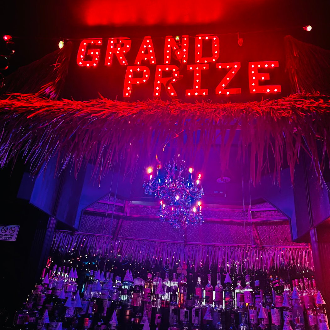 Grand Prize Bar 1