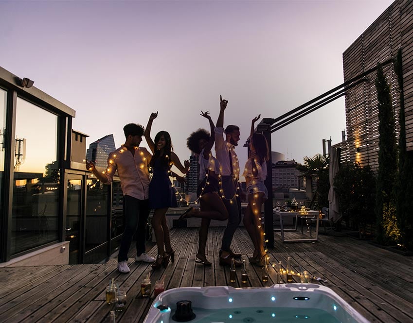 Trap vs R&B Brunch + Day Party