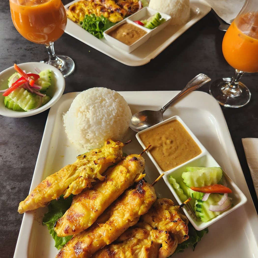 Thep Lela Thai Restaurant 1