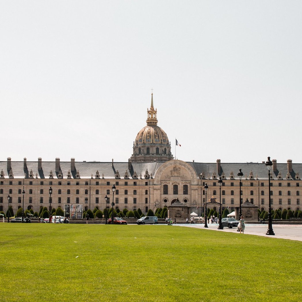 AURA Invalides 3