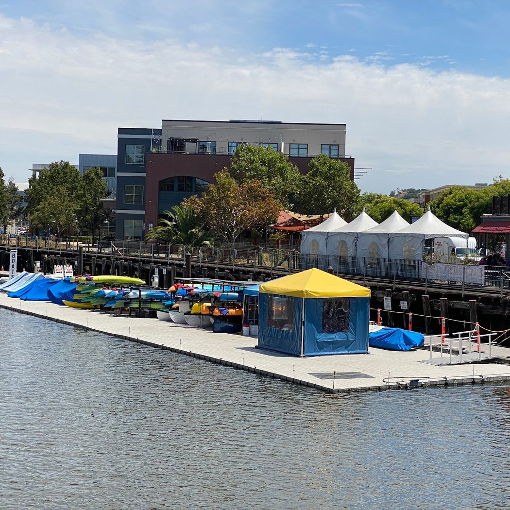 Free Rowing Lessons in Classic Rowboats 3