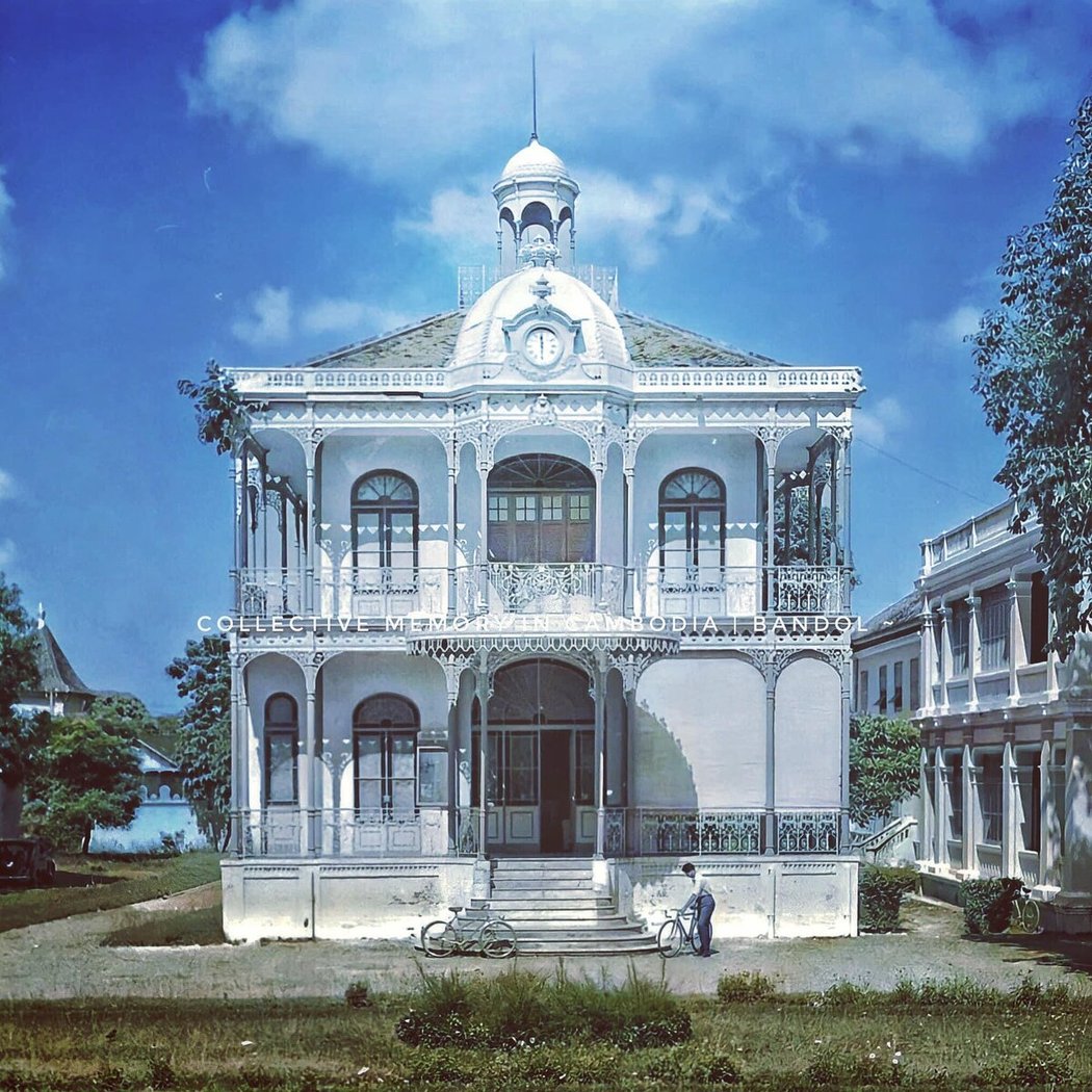 Pavilion Hotel 1