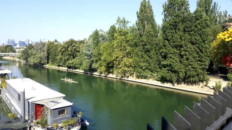 Pl. de l'Île de la Jatte 2