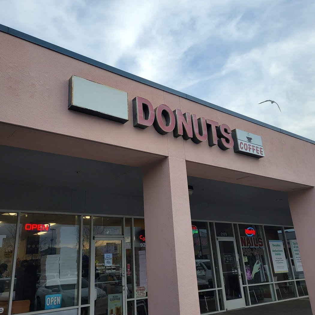 Best Donuts & Coffee 2
