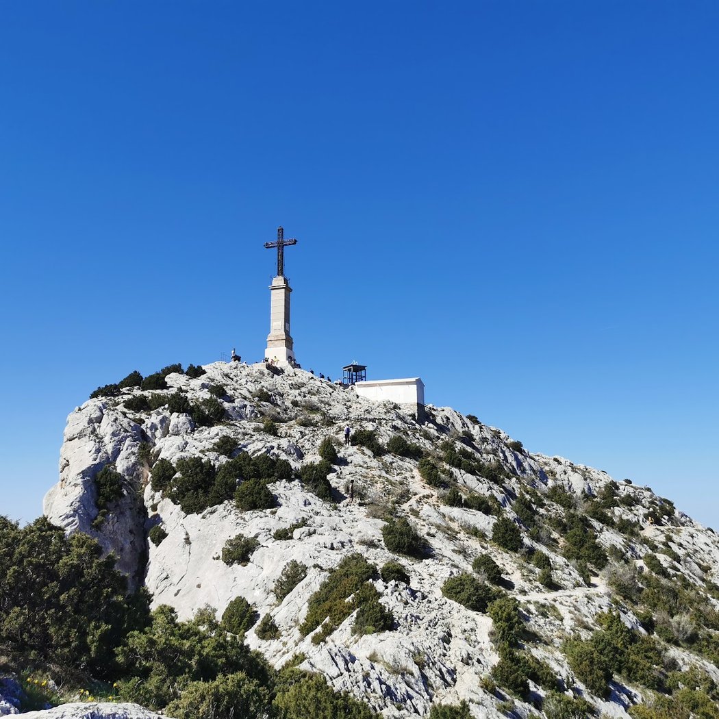 Provence Cross 2