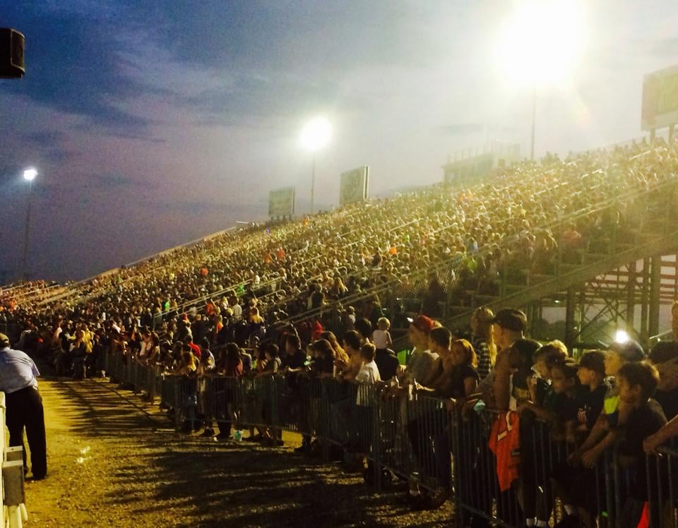 Dirt Oval 66 2
