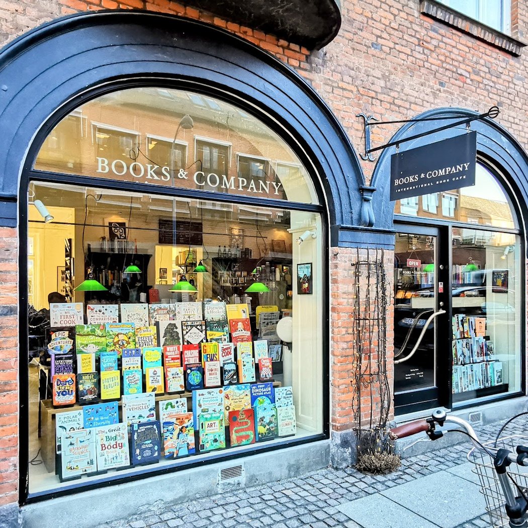 Books & Company 2