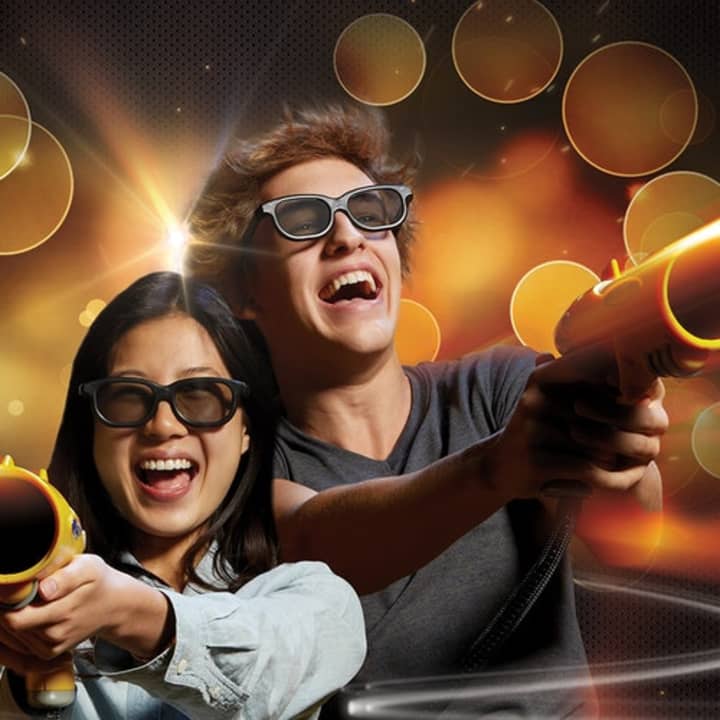 Flyer Thrill Zone & 7D Experience