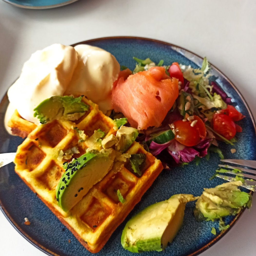 Cakester Cafe | BREAKFAST | COFFEE | MATCHA 3
