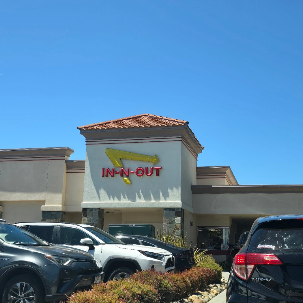 In-N-Out Burger 2